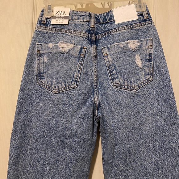 Zara High Rise Straight Leg Jeans - Picture 8 of 11